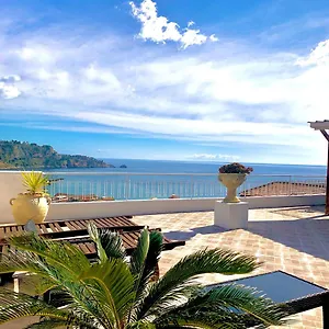 Panoramic Bay View , Taormina Italia